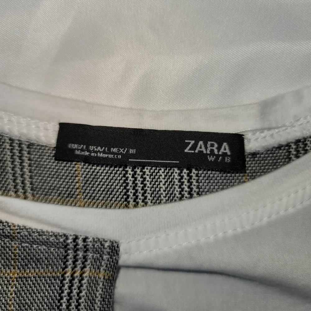 Zara Black and White Asymmetrical Long Sleeve Blouse - Picture 5 of 8